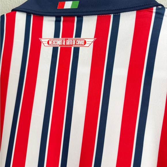 Chivas 2018 Club World cup home longsleeve jersey - Picture 4 of 4